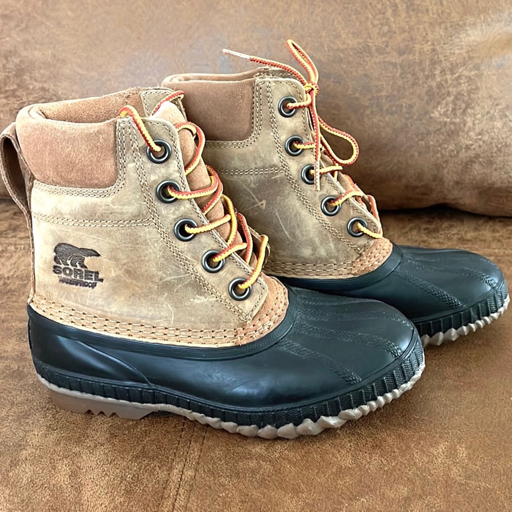 Sorel Cheyanne II Kids Lace Up Duck Boots Waterproof Insulated